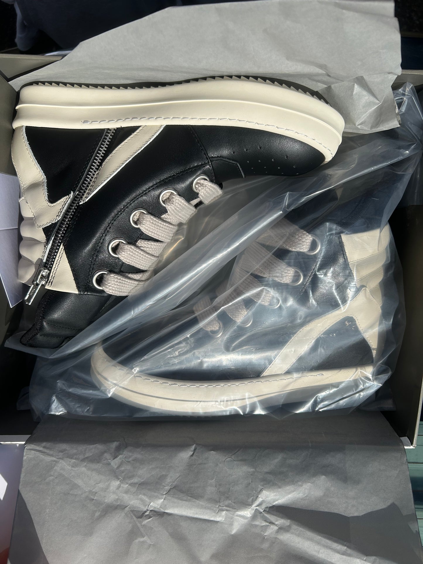 Rick Owen’s Geobasket